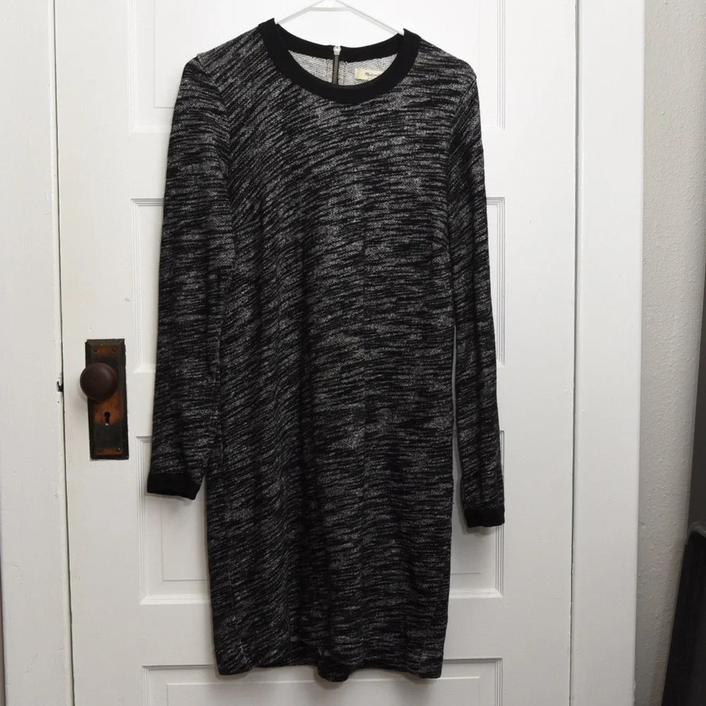 Madewell sweater dress size L gray and black short‎